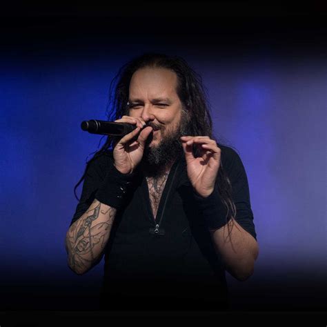 how tall is jonathan davis|More.